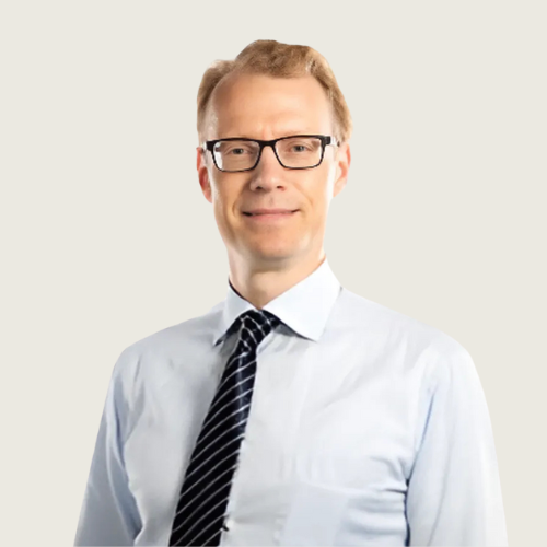 Dr Franc Henze